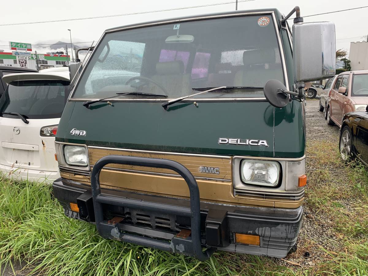 初期型？三菱デリカ スターワゴン GLX エクシード (部品どり車